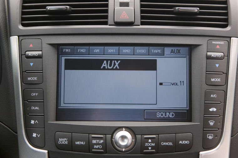 2007 Acura TL Type-S Dashboard Screen Picture